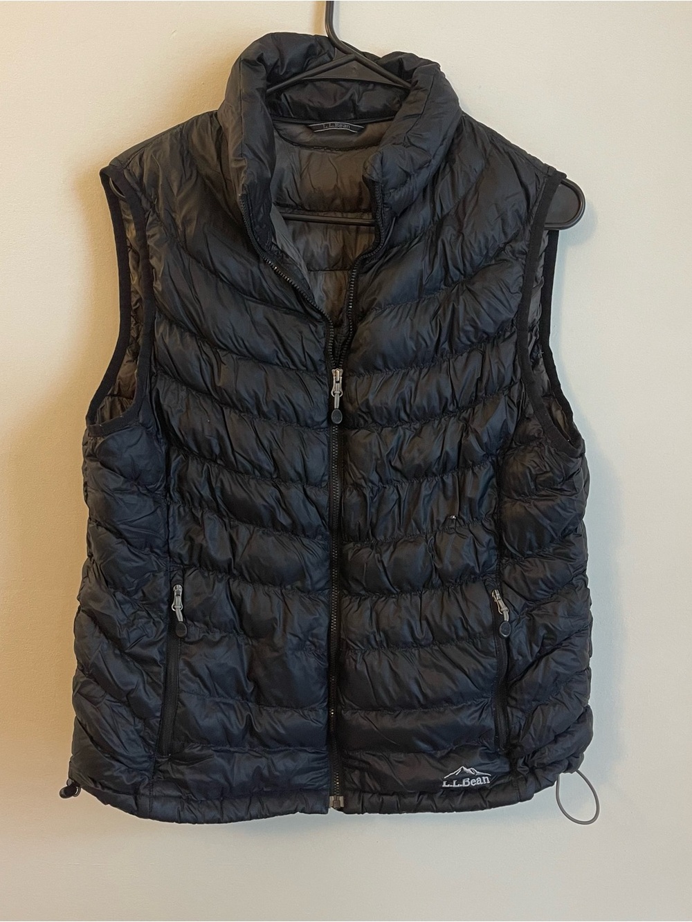 LL Bean Ultralight Downtek Vest Men M/L Black  Quantum Packable Hiking